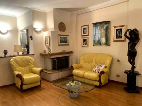Home Luxury Emy